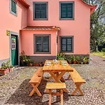 Prázdninový dům Casa Dos Castanheiros *