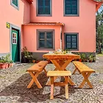 Prázdninový dům Casa Dos Castanheiros *