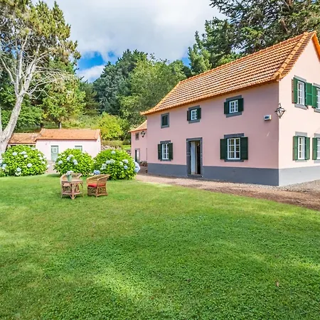 Casa Dos Castanheiros بيت للعطل Camacha (Madeira)
