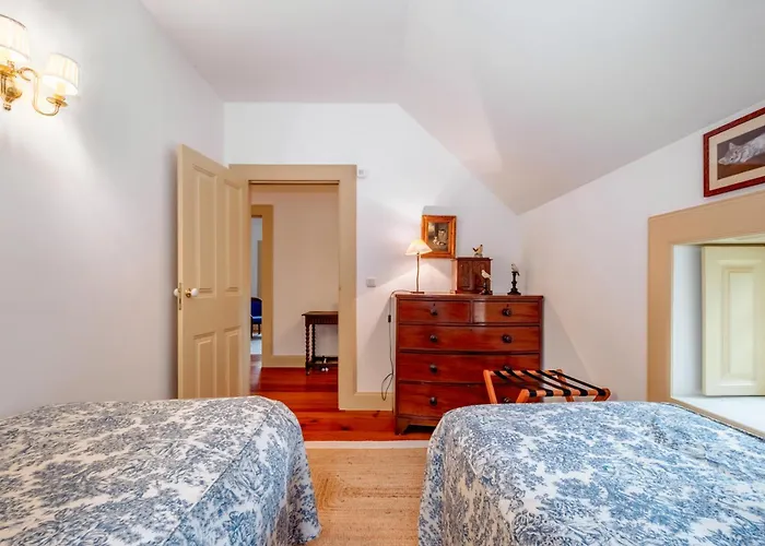 Casa Dos Castanheiros Feriehus Camacha (Madeira)