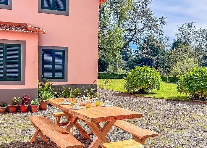 Casa Dos Castanheiros * Camacha (Madeira)